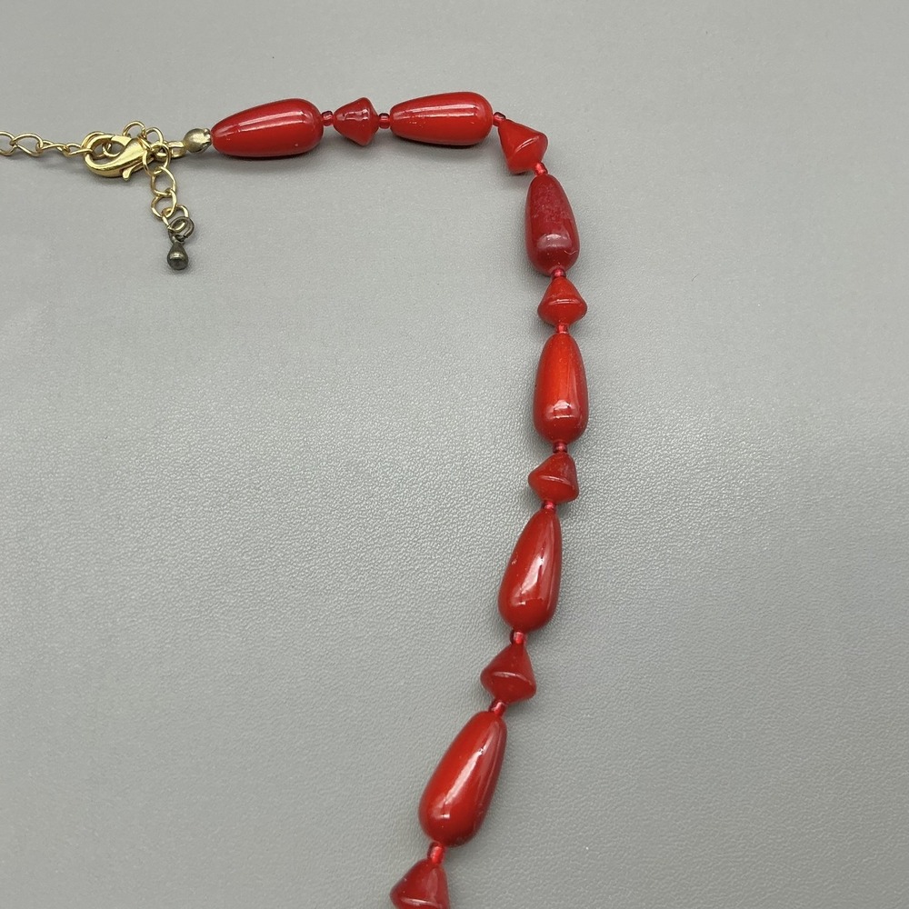 Necklace Red Beaded Rose Flower Pendant Resin Womens Bold Statement Jewelry - Picture 5 of 7